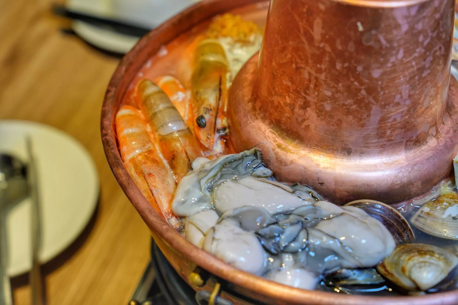 【泰和樓】山東小館三代傳承，台北酸菜白肉鍋名店，享受正宗東北風味! @混血珊莎的奇幻旅程