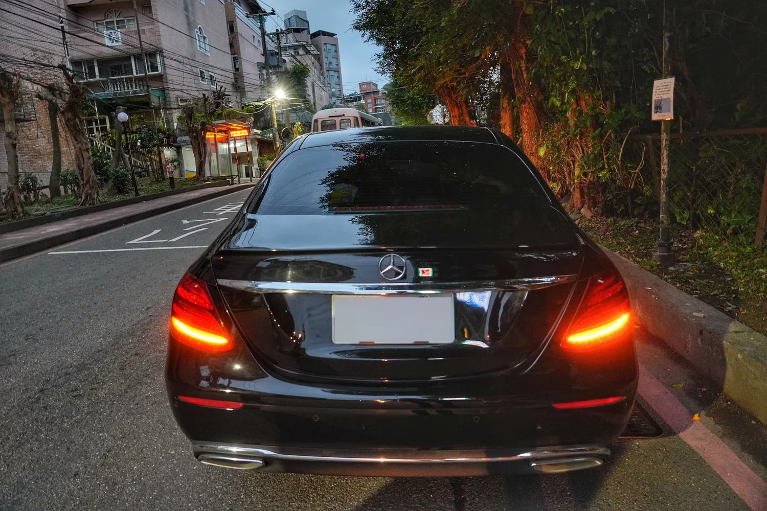 【2025機場接送推薦】叫車平台/計程車/自行開車優缺點分析，費用預約方式全攻略! @混血珊莎的奇幻旅程