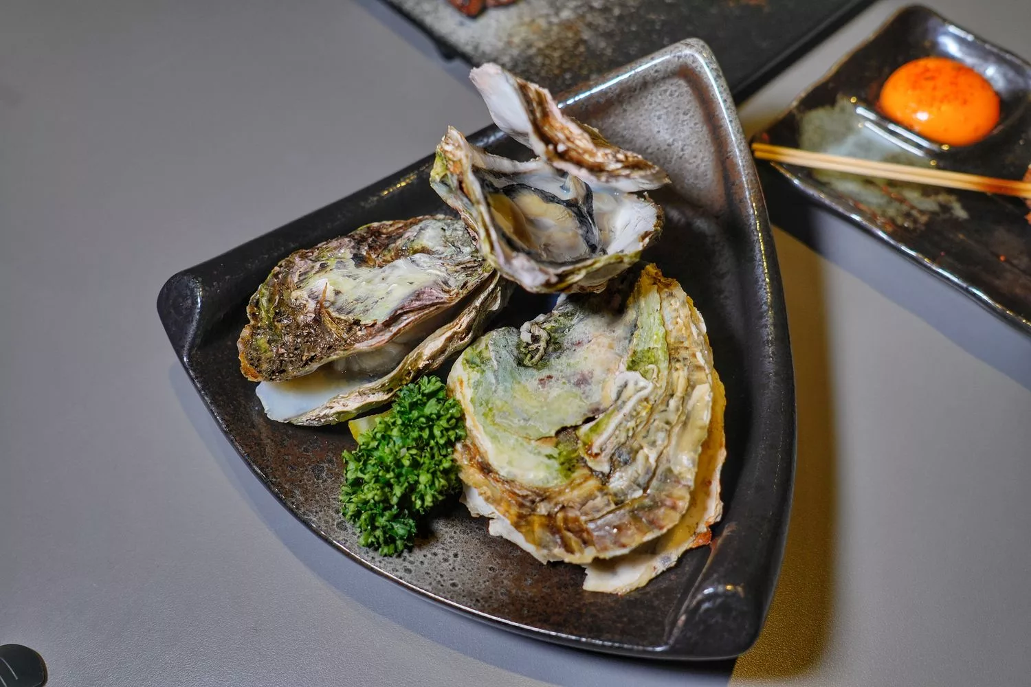大直居酒屋｜天燒Amayaki現代居酒屋，炭火串燒台日料理，獨立包廂聚餐首選! @混血珊莎的奇幻旅程