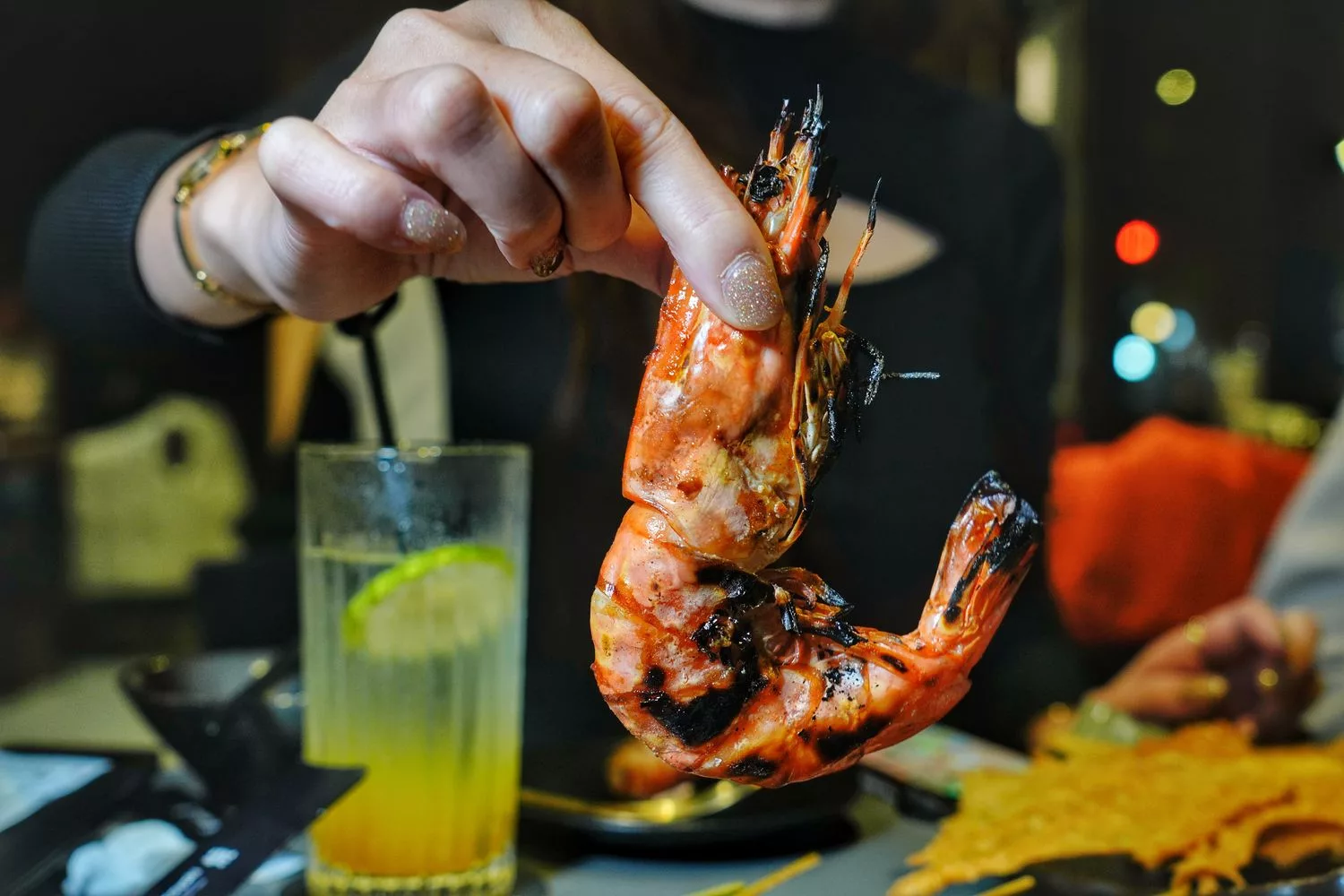 大直居酒屋｜天燒Amayaki現代居酒屋，炭火串燒台日料理，獨立包廂聚餐首選! @混血珊莎的奇幻旅程