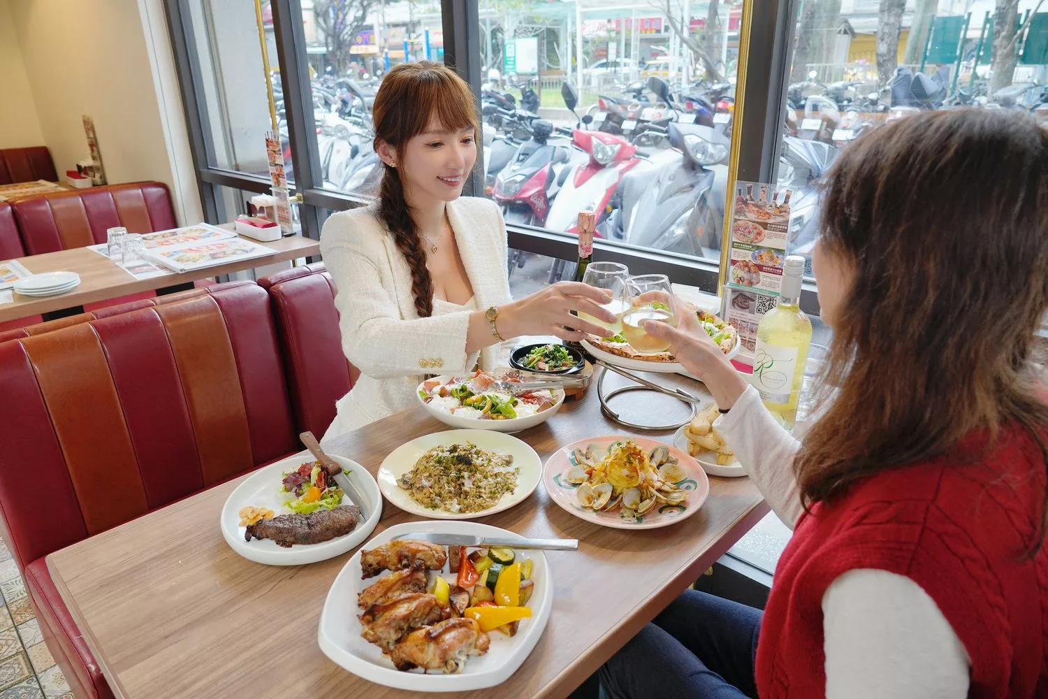 【台北披薩推薦】BANCO窯烤PIZZA自製生麵，世界冠軍級窯烤披薩名店，免出國品嚐義式饗宴! @混血珊莎的奇幻旅程