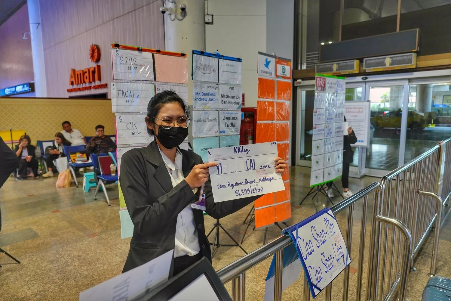 【曼谷機場接送】高CP值泰國機場接送， 24 小時線上預約，真人經驗分享! @混血珊莎的奇幻旅程