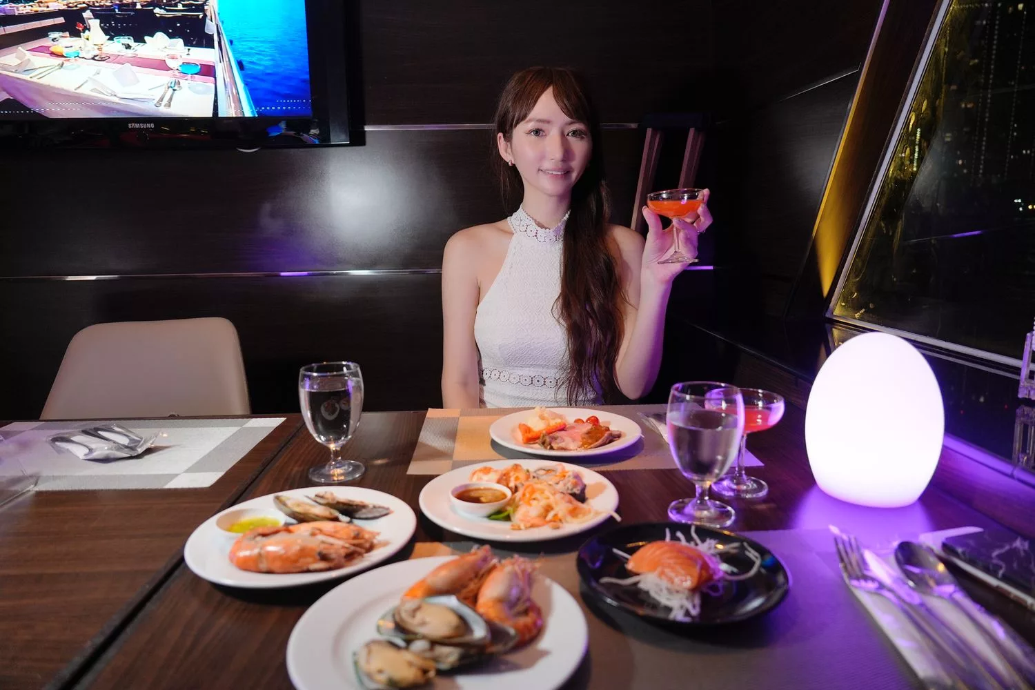 【昭披耶河公主號Chao Phraya Princess】浪漫遊船晚餐海鮮吃到飽! @混血珊莎的奇幻旅程
