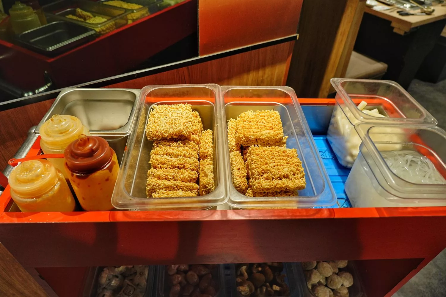 【韓舍韓式烤肉】平價桃園燒烤吃到飽推薦，爽吃 8 種肉品/大醬鍋/拌飯/小菜，通通只要 469 元起! @混血珊莎的奇幻旅程