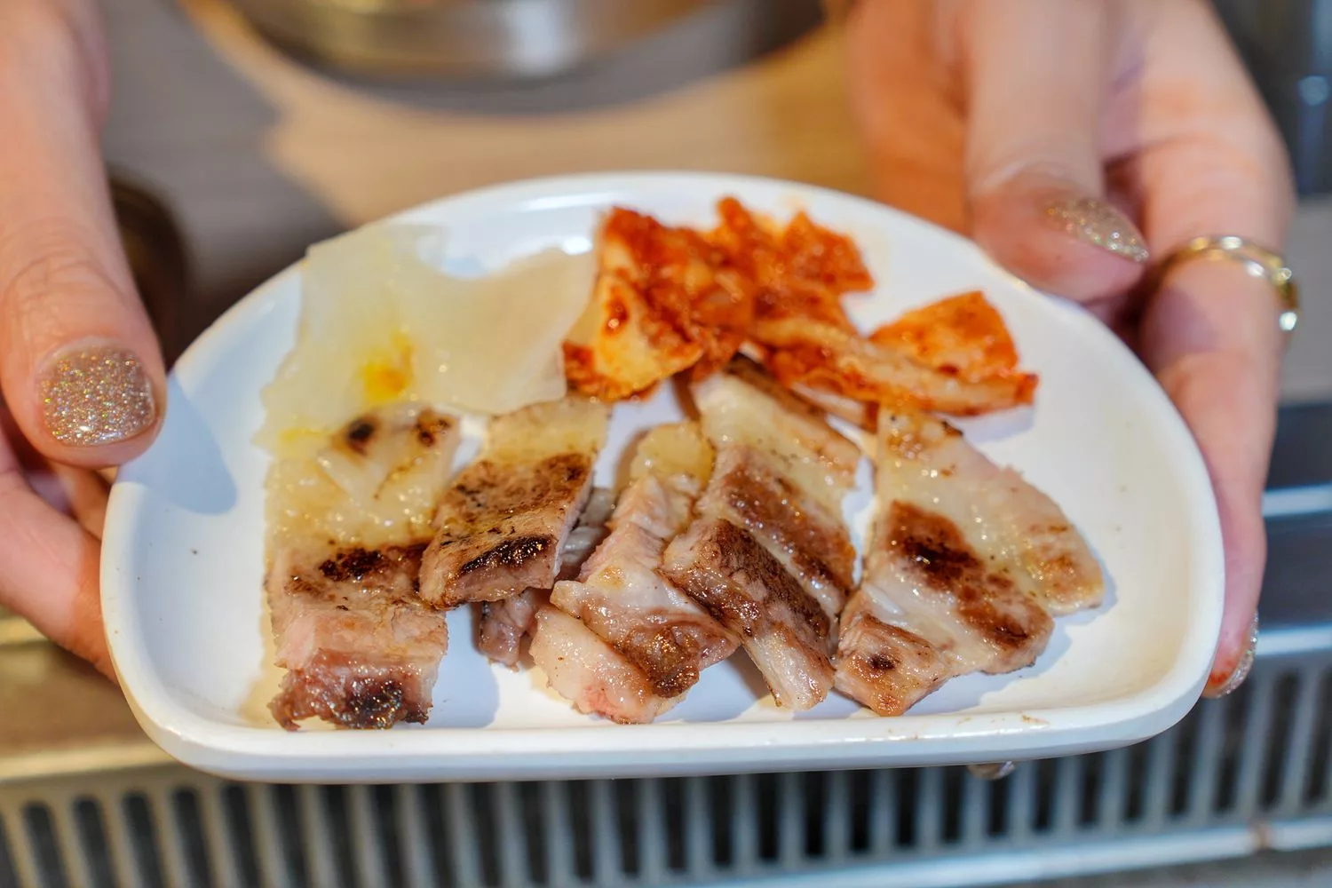 【韓舍韓式烤肉】平價桃園燒烤吃到飽推薦,爽吃 8 種肉品/大醬鍋/拌飯/小菜,通通只要 469 元起! @混血珊莎的奇幻旅程 【韓舍韓式烤肉】平價桃園燒烤吃到飽推薦,爽吃 8 種肉品/大醬鍋/拌飯/小菜,通通只要 469 元起! @混血珊莎的奇幻旅程