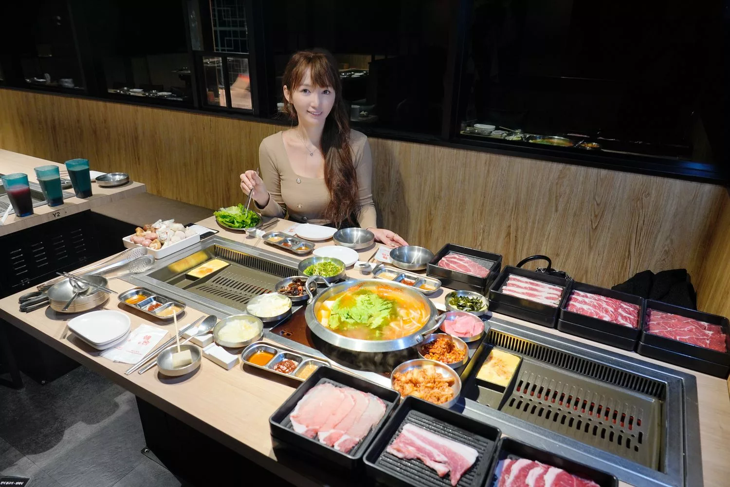 【韓舍韓式烤肉】平價桃園燒烤吃到飽推薦,爽吃 8 種肉品/大醬鍋/拌飯/小菜,通通只要 469 元起! @混血珊莎的奇幻旅程 【韓舍韓式烤肉】平價桃園燒烤吃到飽推薦,爽吃 8 種肉品/大醬鍋/拌飯/小菜,通通只要 469 元起! @混血珊莎的奇幻旅程