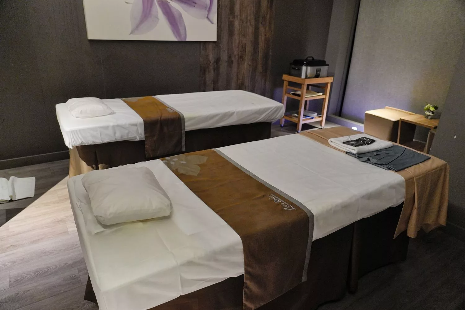【Let&#8217;s relax spa】最推連鎖曼谷按摩品牌，Mahanakhon CUBE分店近曼谷王權觀景台! @混血珊莎的奇幻旅程