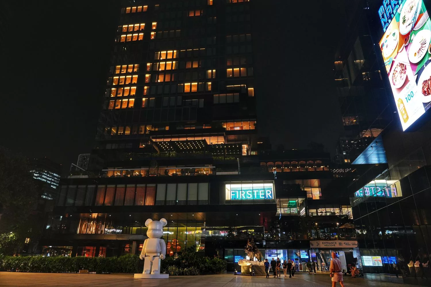 【Let&#8217;s relax spa】最推連鎖曼谷按摩品牌，Mahanakhon CUBE分店近曼谷王權觀景台! @混血珊莎的奇幻旅程