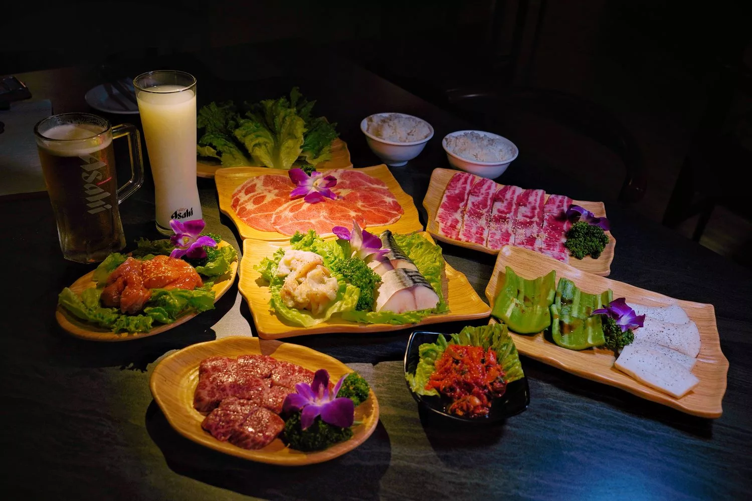 【台中西區燒肉】六本木燒肉，濃濃日系氛圍，高CP值平價燒烤! @混血珊莎的奇幻旅程