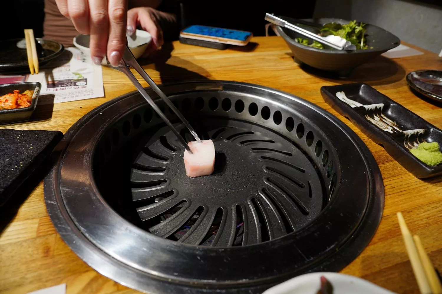燒肉神戶あぶり牧場本店｜大阪梅田美食推薦神戶牛專賣店，大啖頂級燒肉! @混血珊莎的奇幻旅程
