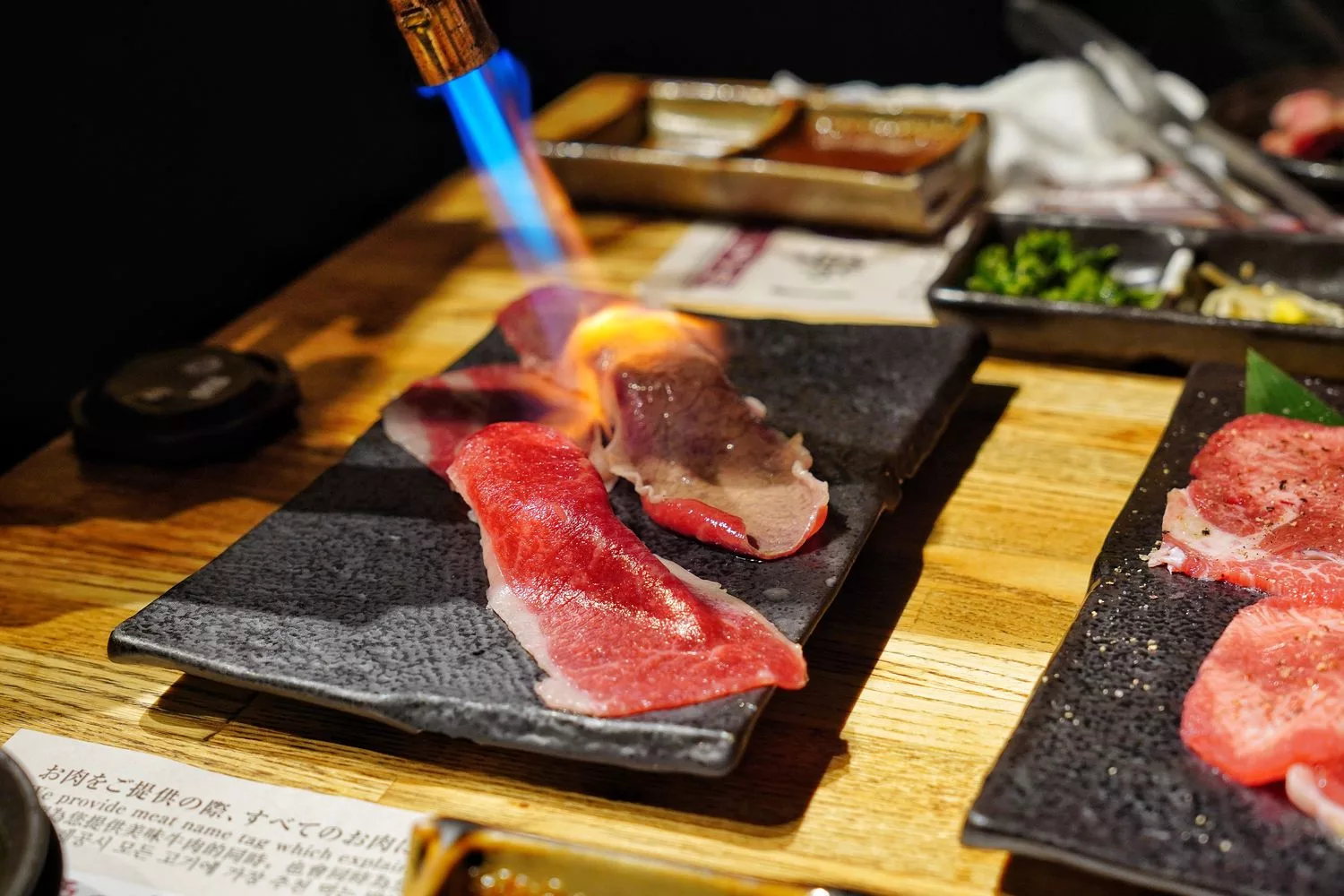 燒肉神戶あぶり牧場本店｜大阪梅田美食推薦神戶牛專賣店，大啖頂級燒肉! @混血珊莎的奇幻旅程