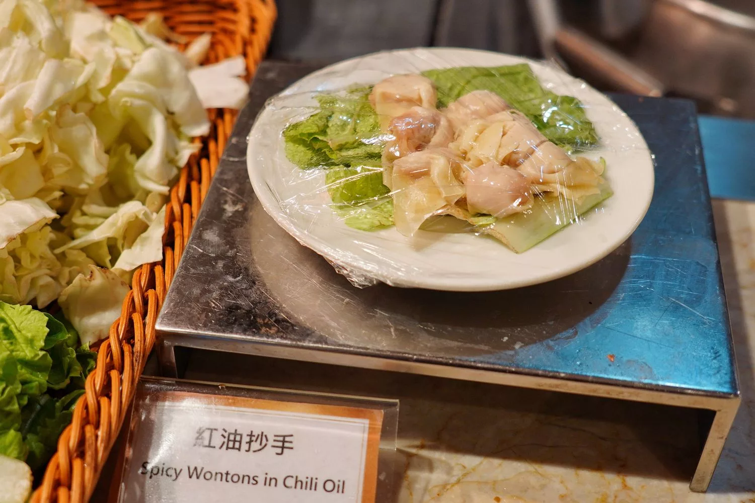 【萬華飯店吃到飽】凱達大飯店百宴自助餐廳，藍鑽蟹、現沖牛肉湯，免千元無限吃到飽! @混血珊莎的奇幻旅程