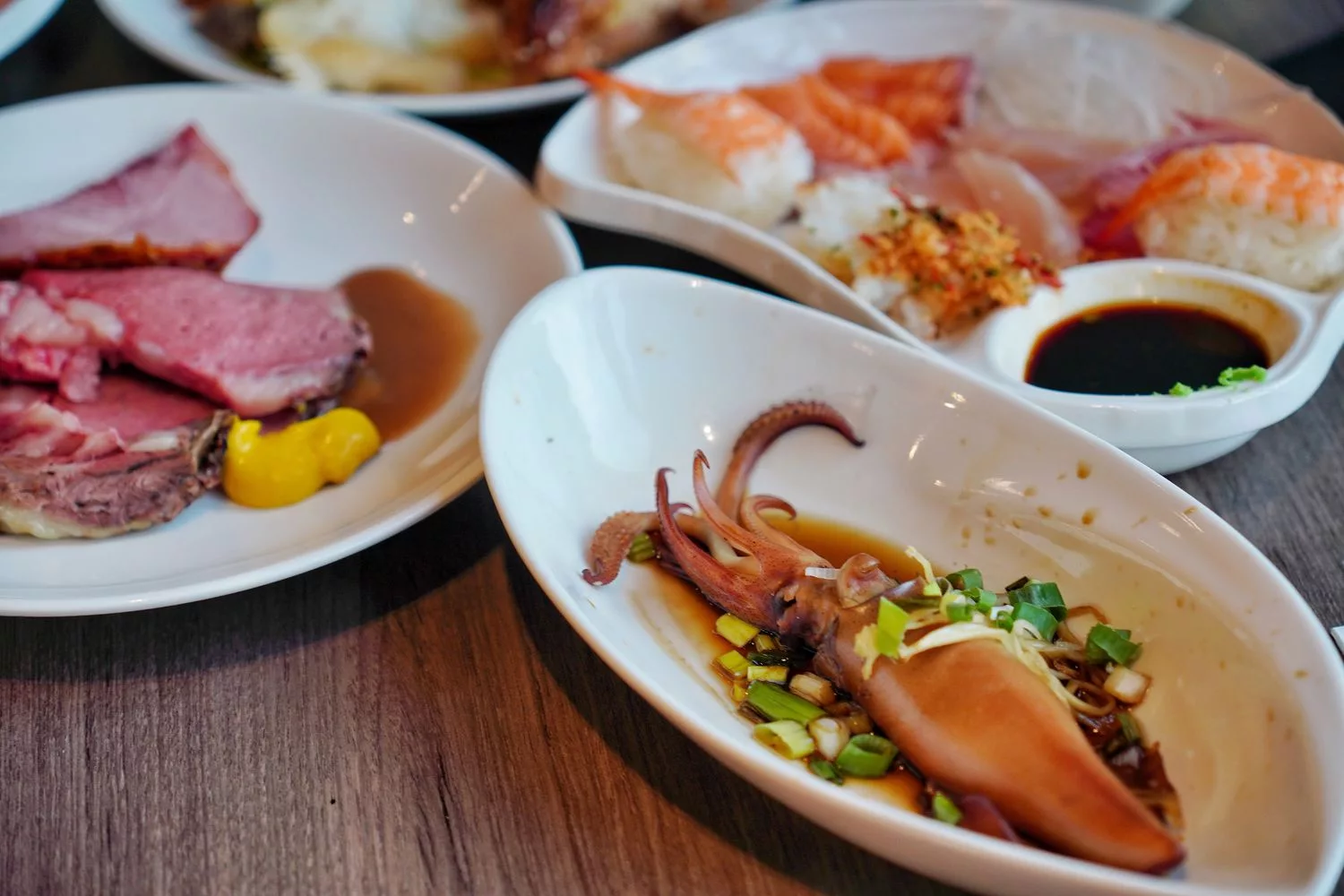 【萬華飯店吃到飽】凱達大飯店百宴自助餐廳，藍鑽蟹、現沖牛肉湯，免千元無限吃到飽! @混血珊莎的奇幻旅程