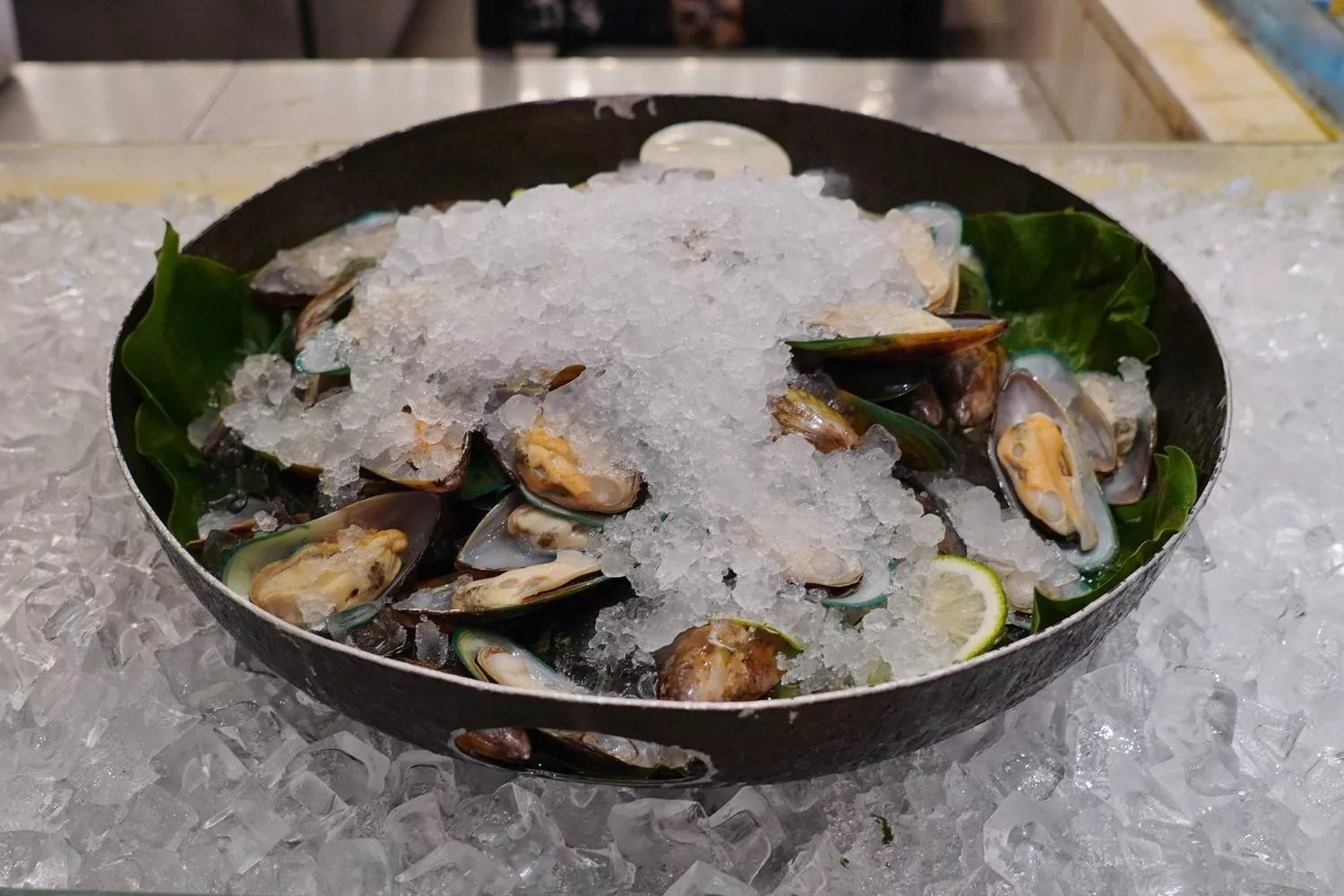 【萬華飯店吃到飽】凱達大飯店百宴自助餐廳，藍鑽蟹、現沖牛肉湯，免千元無限吃到飽! @混血珊莎的奇幻旅程