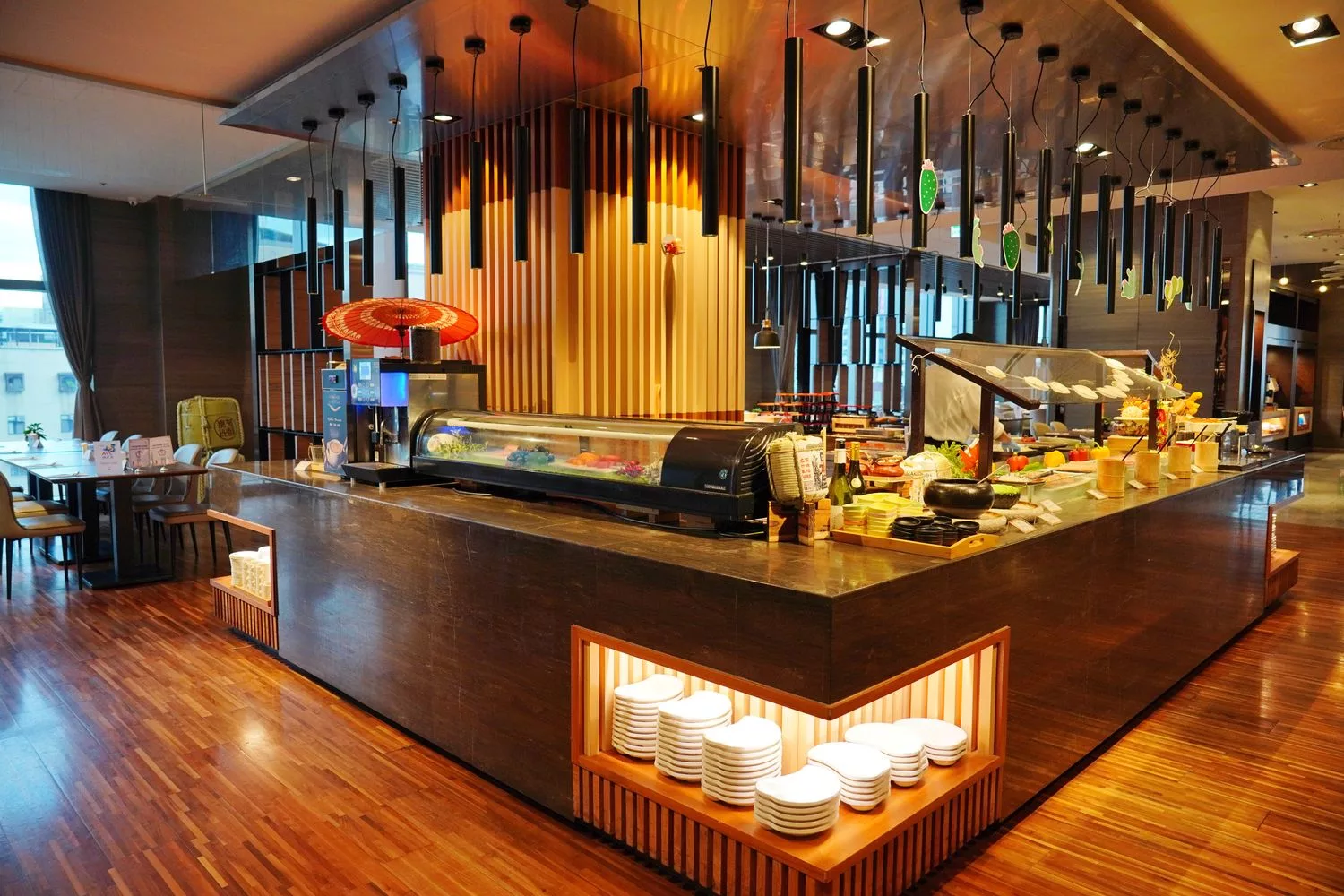 【萬華飯店吃到飽】凱達大飯店百宴自助餐廳，藍鑽蟹、現沖牛肉湯，免千元無限吃到飽! @混血珊莎的奇幻旅程