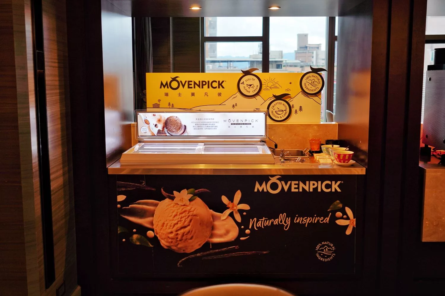 【萬華飯店吃到飽】凱達大飯店百宴自助餐廳，藍鑽蟹、現沖牛肉湯，免千元無限吃到飽! @混血珊莎的奇幻旅程