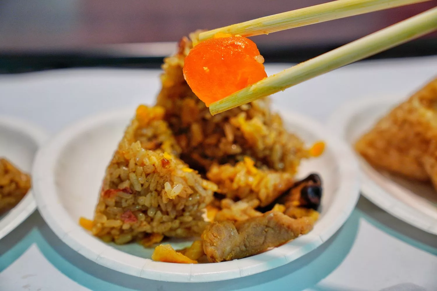 【陳家肉粽】原十八王公地下街 40 年老店，在地人激推的必吃美味! @混血珊莎的奇幻旅程