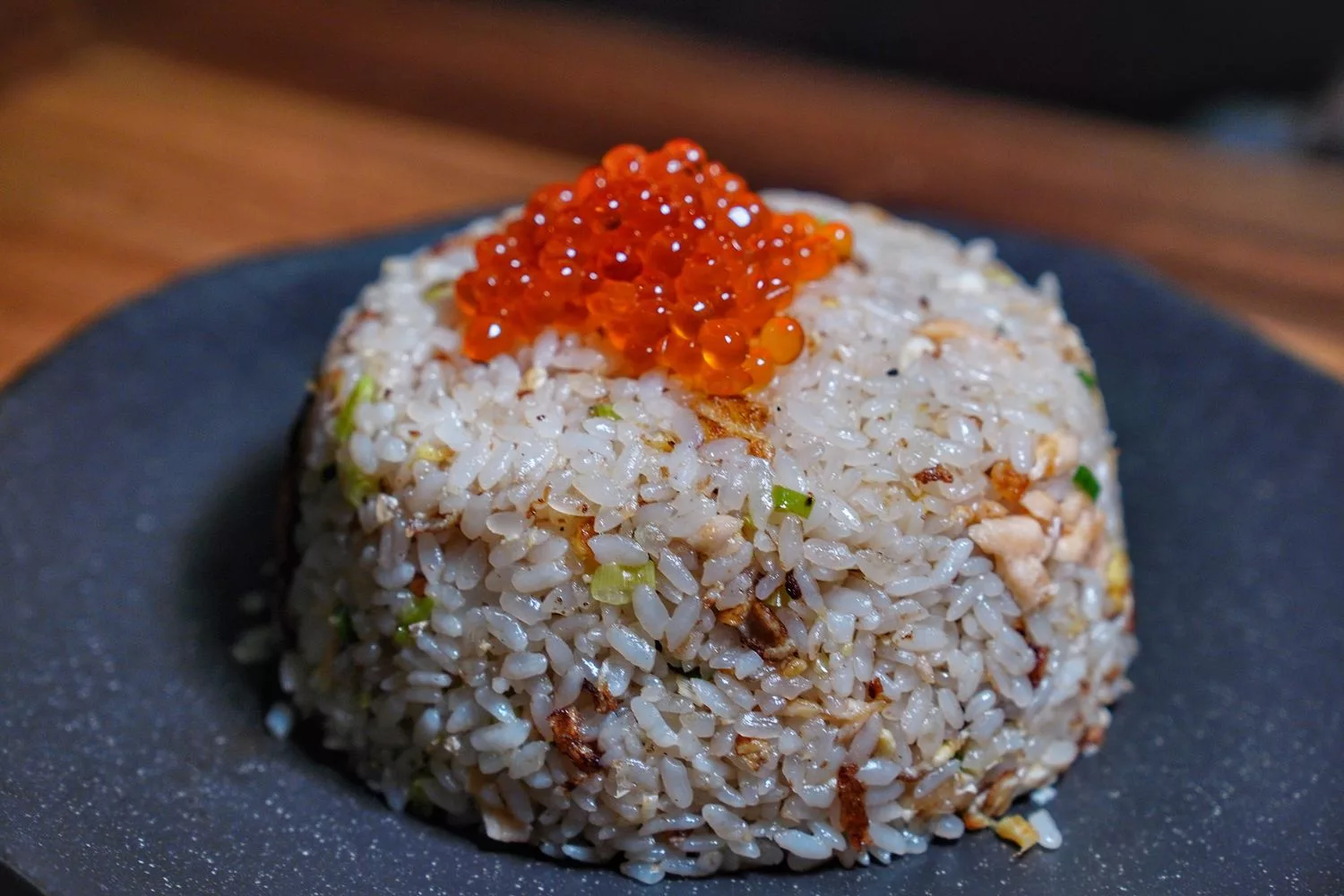 【內湖居酒屋推薦】串鼓串燒酒吧，人氣炭火串烤/暖心燒酒雞，週末生啤酒無限暢飲! @混血珊莎的奇幻旅程