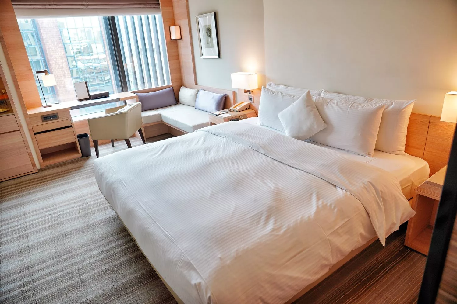 【善導寺住宿】和逸飯店台北忠孝館,時尚簡約房型,走路 1 分鐘到捷運,停車交通都方便! @混血珊莎的奇幻旅程 【善導寺住宿】和逸飯店台北忠孝館,時尚簡約房型,走路 1 分鐘到捷運,停車交通都方便! @混血珊莎的奇幻旅程