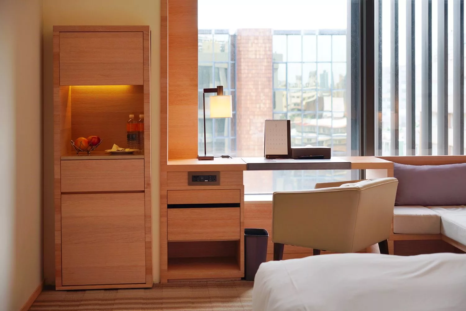 【善導寺住宿】和逸飯店台北忠孝館,時尚簡約房型,走路 1 分鐘到捷運,停車交通都方便! @混血珊莎的奇幻旅程 【善導寺住宿】和逸飯店台北忠孝館,時尚簡約房型,走路 1 分鐘到捷運,停車交通都方便! @混血珊莎的奇幻旅程