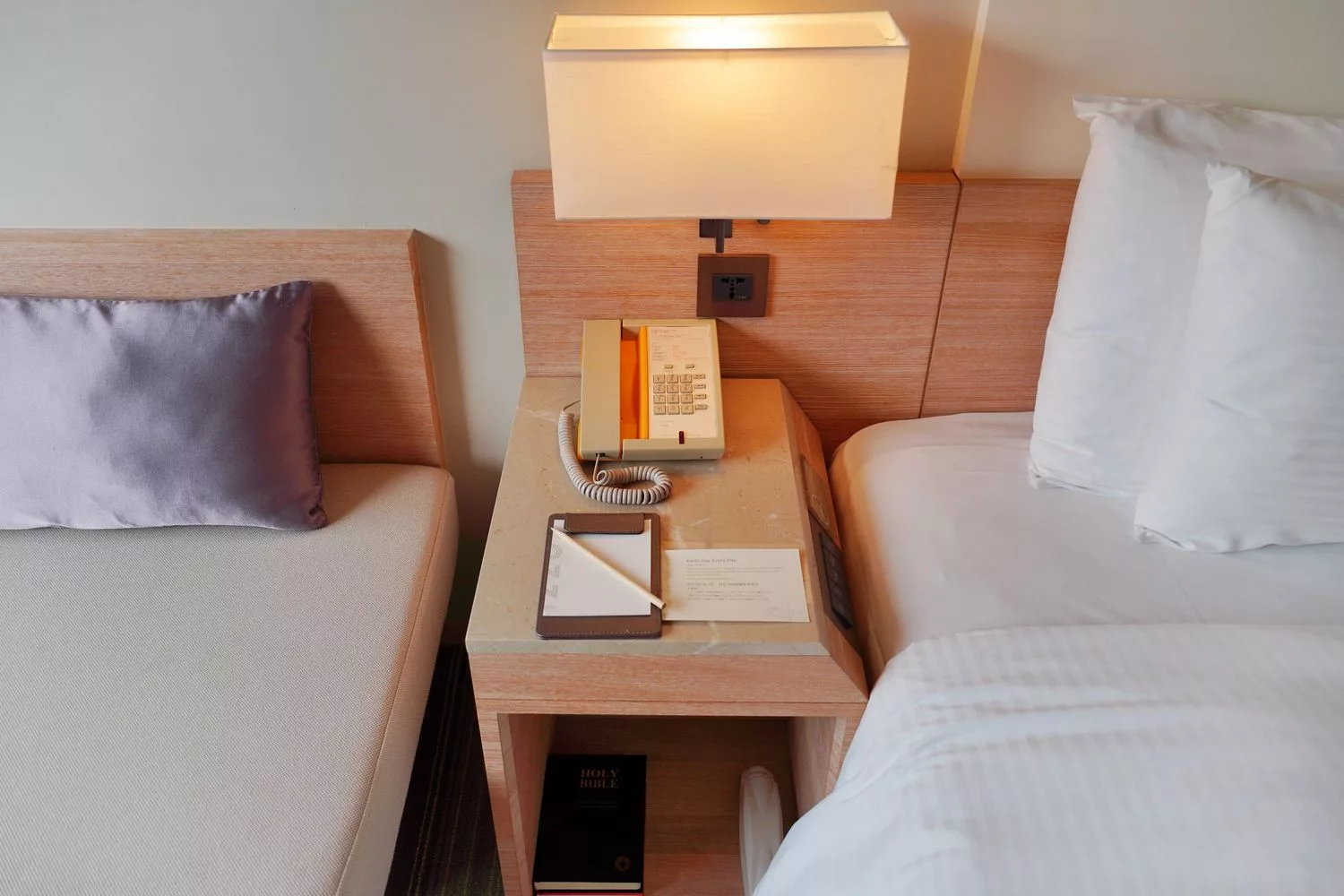 【善導寺住宿】和逸飯店台北忠孝館,時尚簡約房型,走路 1 分鐘到捷運,停車交通都方便! @混血珊莎的奇幻旅程 【善導寺住宿】和逸飯店台北忠孝館,時尚簡約房型,走路 1 分鐘到捷運,停車交通都方便! @混血珊莎的奇幻旅程