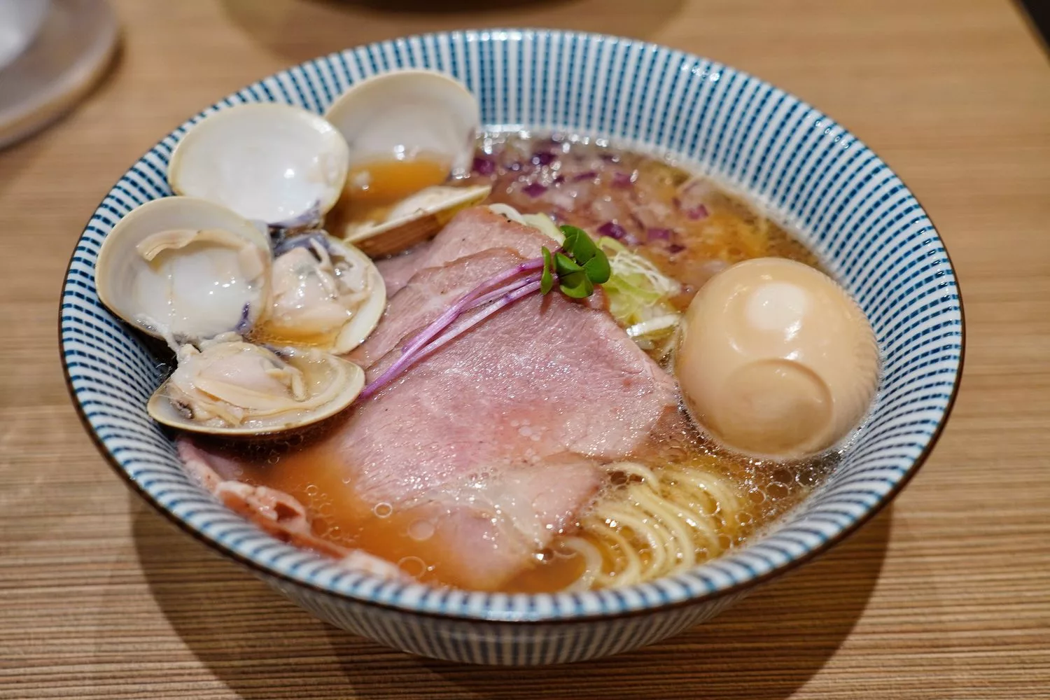 【京都拉麵】貝だし麺きた田(貝湯麵 北田)，蛤蠣湯底清爽系拉麵，京都排隊人氣名店! @混血珊莎的奇幻旅程
