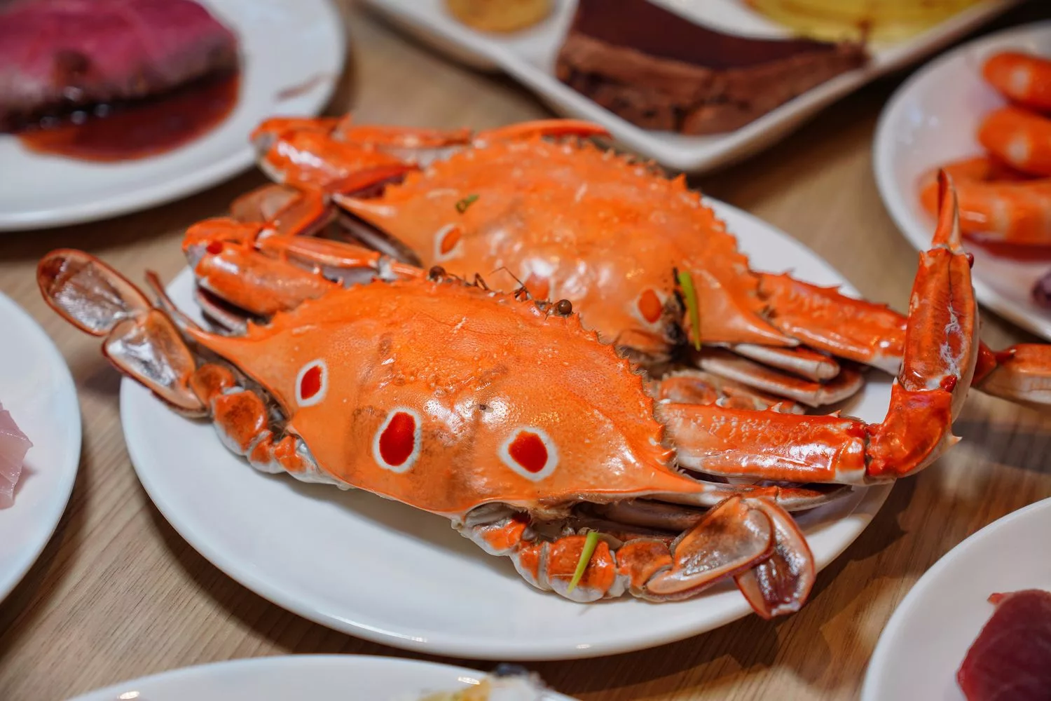 葛瑪蘭之星飯店自助餐｜星苑餐廳，爽吃現蒸三點蟹跟漁港直送海鮮! @混血珊莎的奇幻旅程