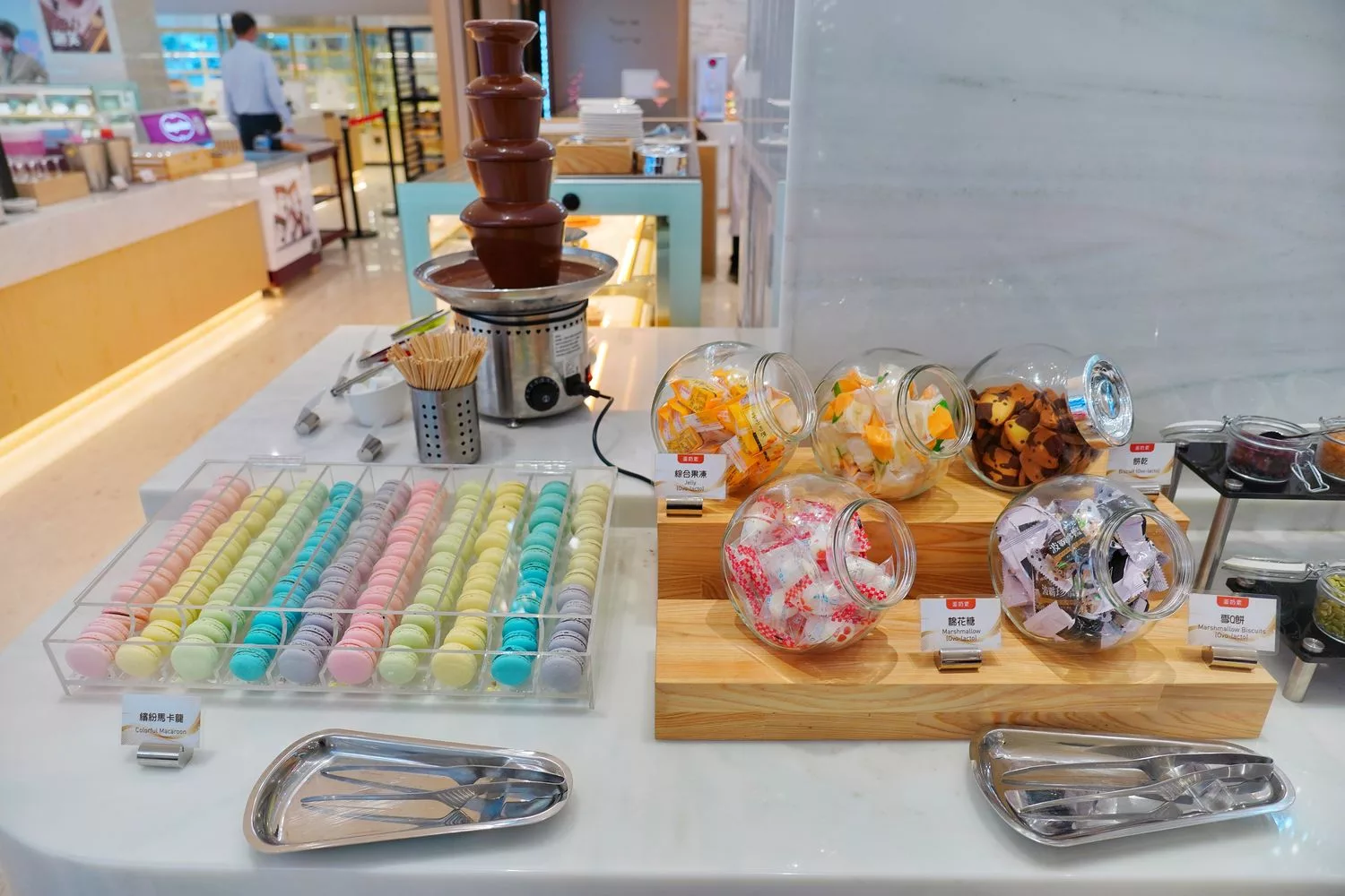 葛瑪蘭之星飯店自助餐｜星苑餐廳，爽吃現蒸三點蟹跟漁港直送海鮮! @混血珊莎的奇幻旅程