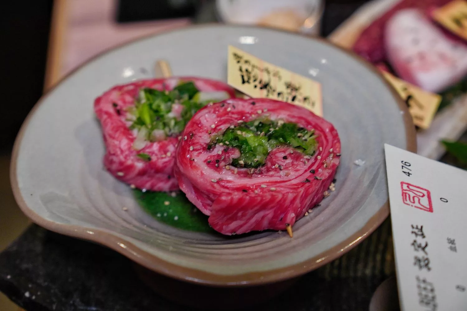 【京都燒肉推薦】京的燒肉處弘 三條木屋町店，鴨川旁的人氣名店，完整訂位教學! @混血珊莎的奇幻旅程