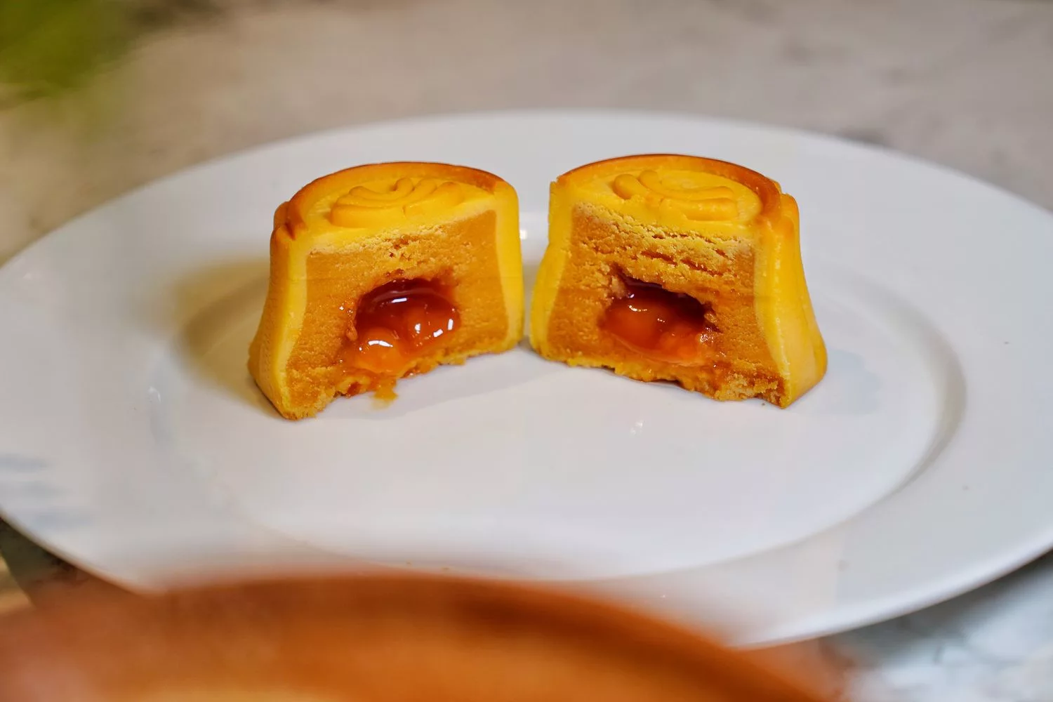 【中秋禮盒推薦】 2023 漢來情月中秋月餅禮盒，漢來大飯店月餅年節送禮首選，獨家早鳥免運優惠! @混血珊莎的奇幻旅程