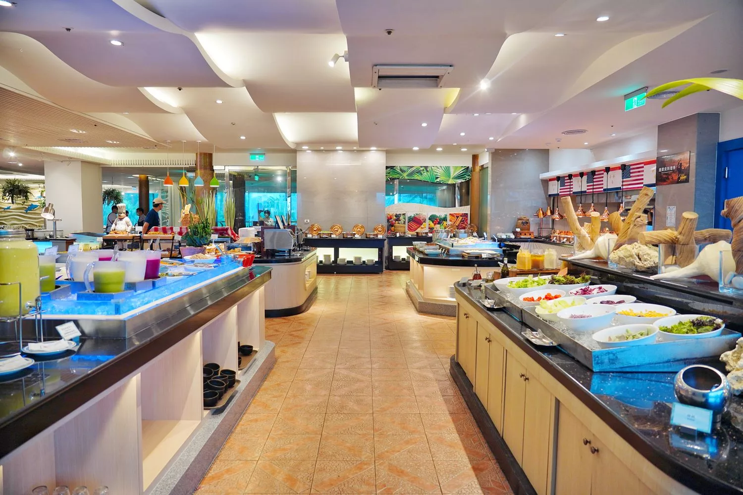 【墾丁凱撒一泊二食】海洋風景緻客房，晚餐自助buffet吃到飽! @混血珊莎的奇幻旅程