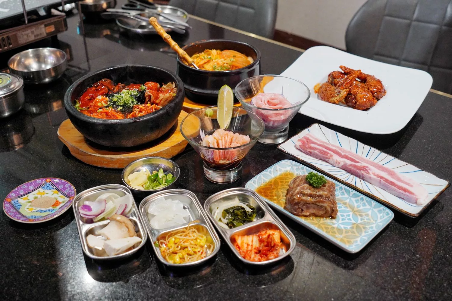 【花蓮韓式料理】花蓮延壽亭，主打低溫熟成肉品，還有小菜飲品哈根達斯吃到飽! @混血珊莎的奇幻旅程