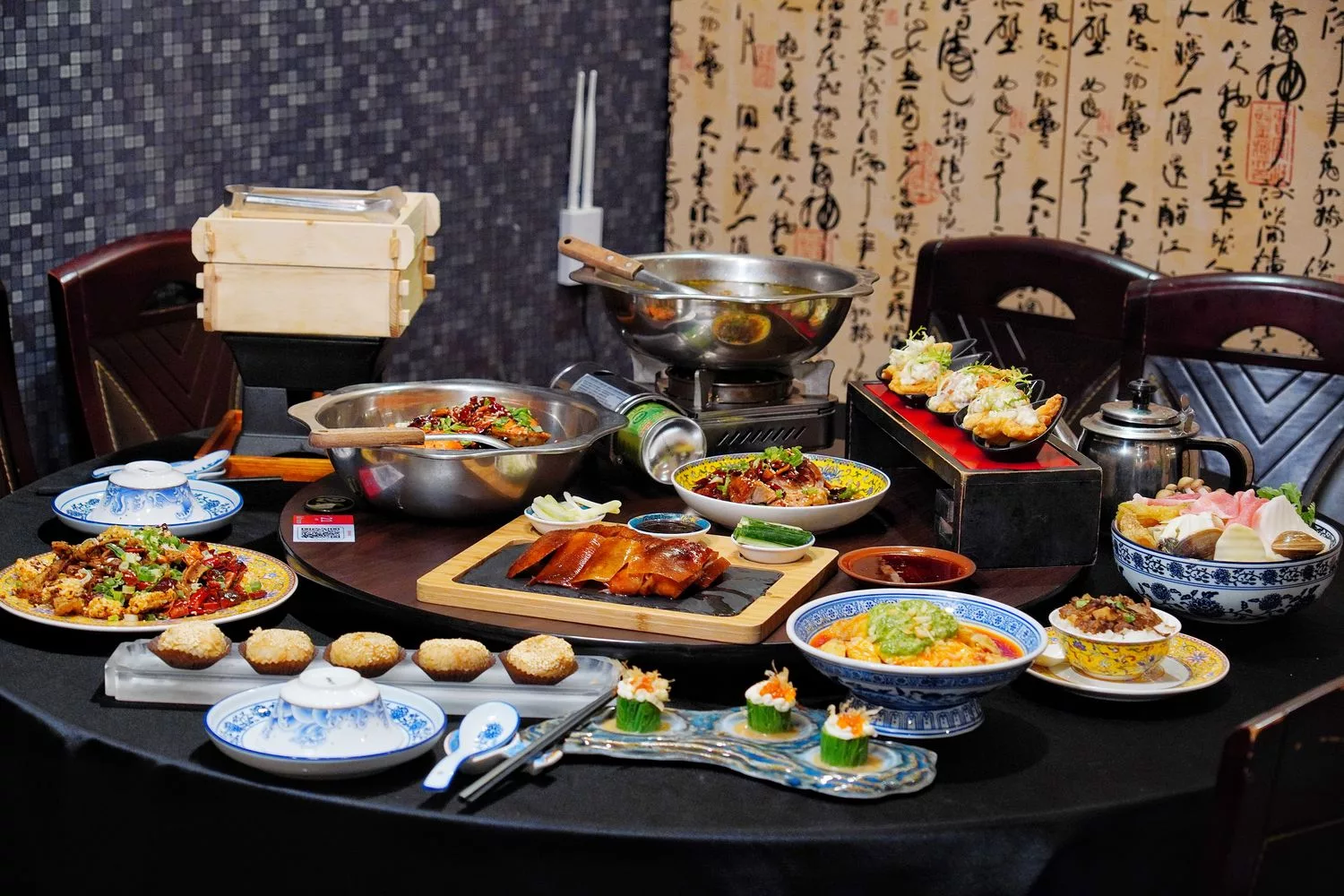 【2025台南美食】精選 18 間必吃台南餐廳! @混血珊莎的奇幻旅程