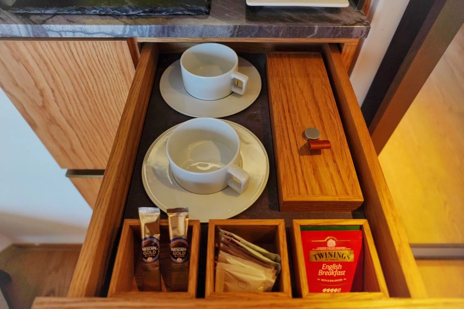 【大安捷運站飯店】慕軒飯店，慕軒客房敦南林蔭美景第一排，一泊一食美味義式饗宴! @混血珊莎的奇幻旅程
