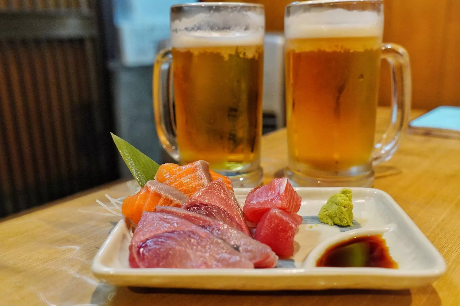 【京都居酒屋】New ebisunoニューエビスノ，在地人氣居酒屋主打海鮮料理，有中文菜單! @混血珊莎的奇幻旅程