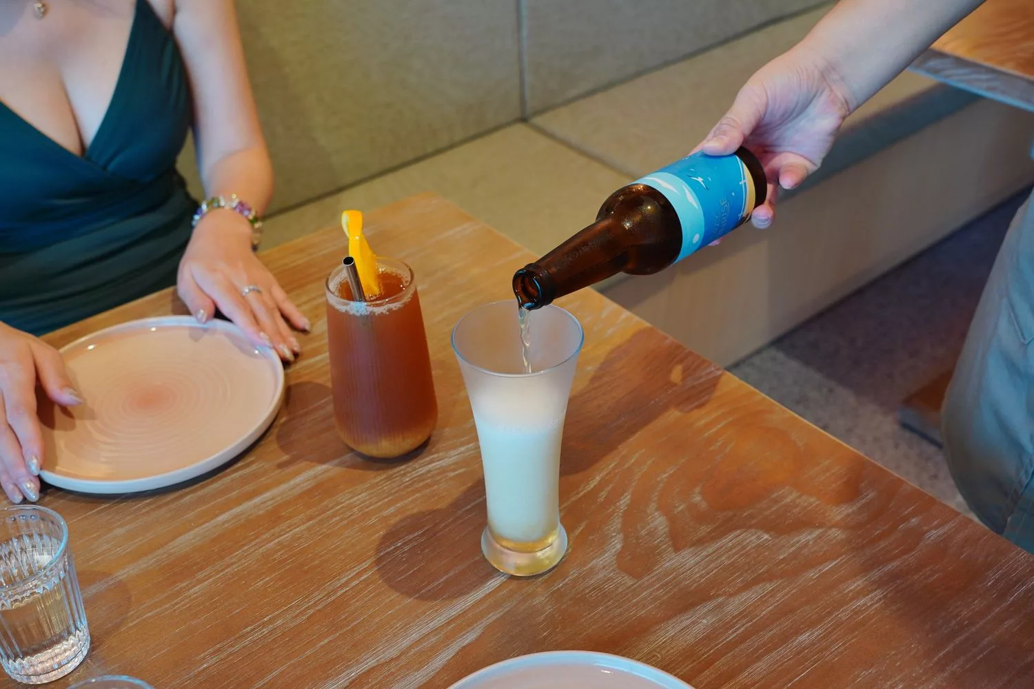 【諾薩餐酒館 Nossa bistro】墾丁大街新開幕夢幻海景餐廳! @混血珊莎的奇幻旅程