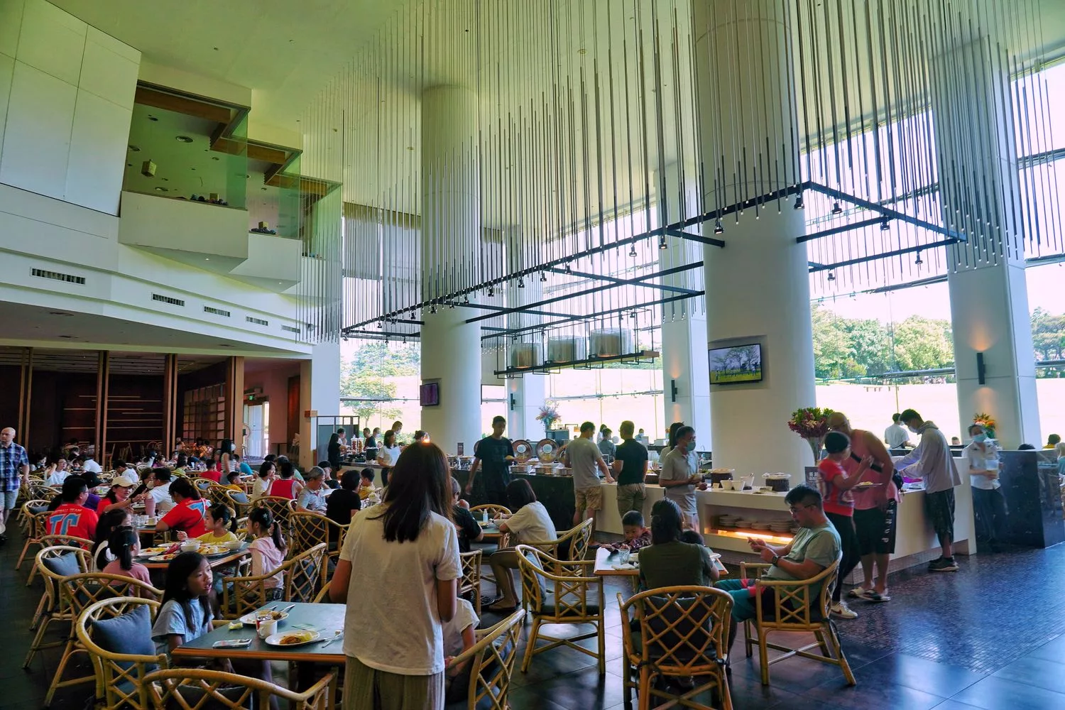【花蓮美侖大飯店】花蓮五星飯店VR實境/甩尾車/露天海島風泳池，一路暢玩到退房! @混血珊莎的奇幻旅程