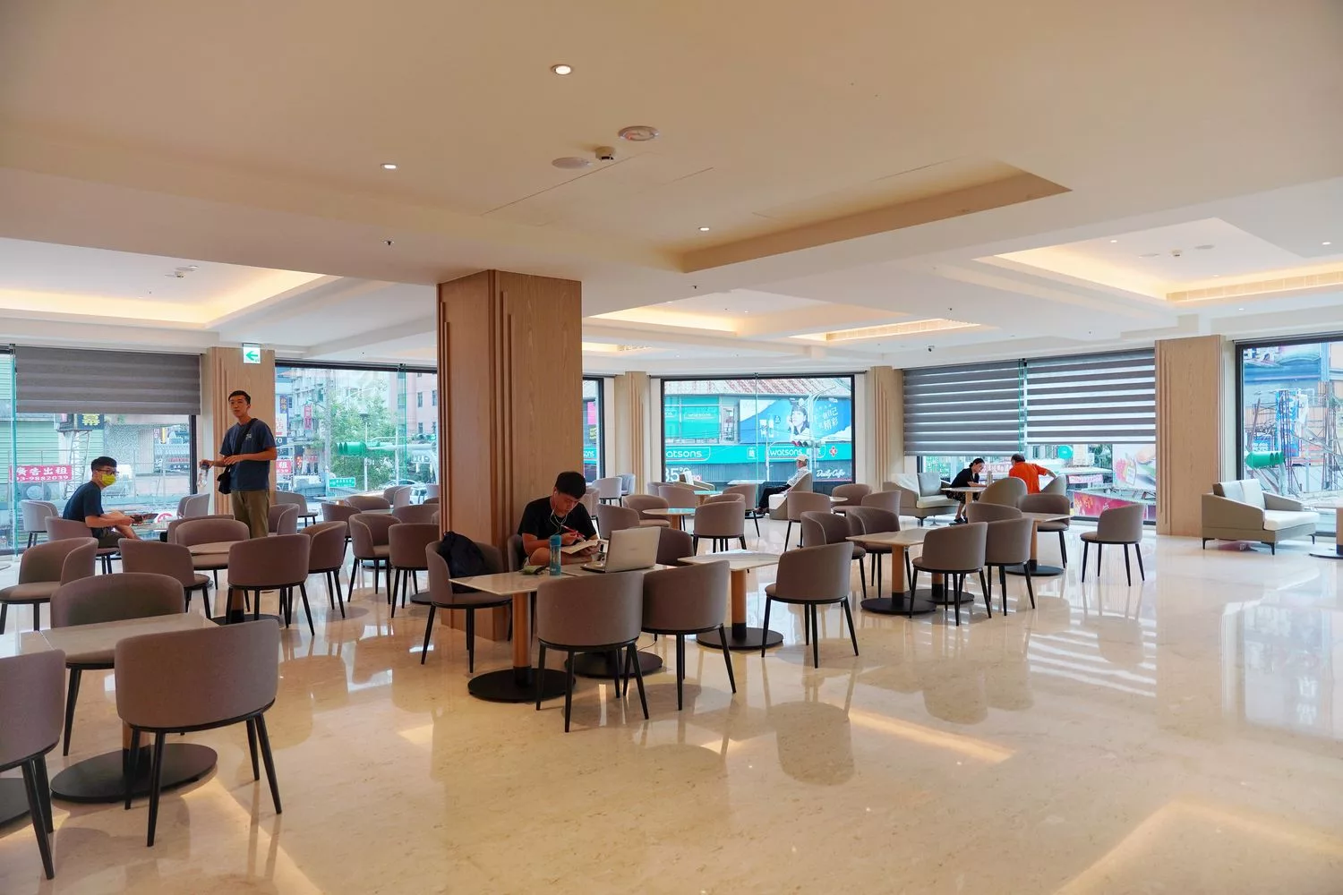 葛瑪蘭之星飯店｜新開幕礁溪溫泉飯店，房內附月光石浴池，星空彩繪伴你入眠! @混血珊莎的奇幻旅程