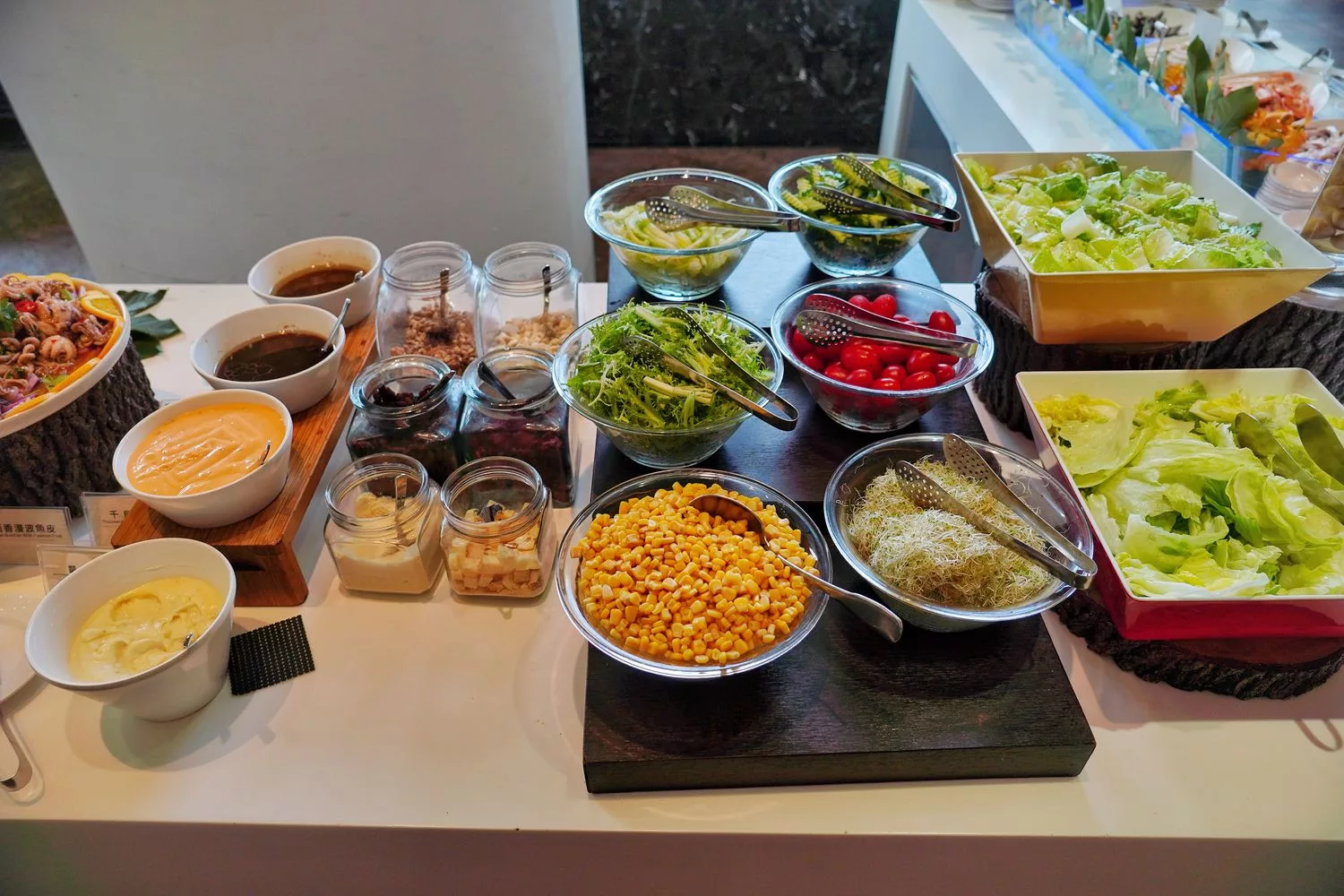 【花蓮飯店吃到飽】花蓮美侖大飯店綠苑西餐廳，爽吃牛排海鮮 3.5 小時，每人只要 800 元! @混血珊莎的奇幻旅程