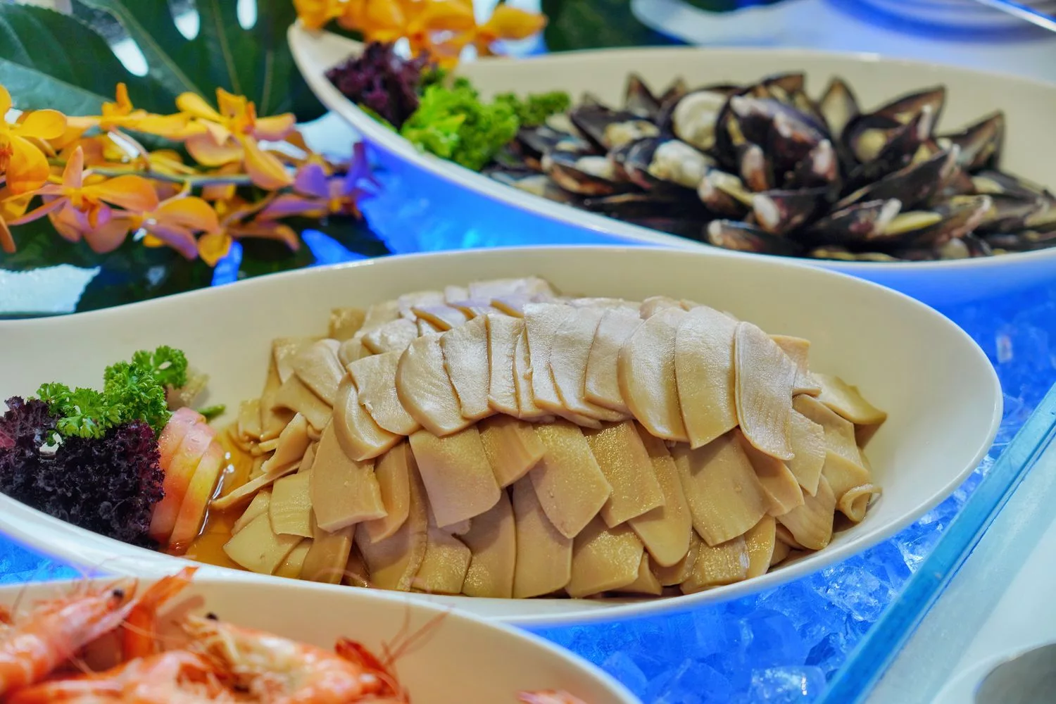 【花蓮飯店吃到飽】花蓮美侖大飯店綠苑西餐廳，爽吃牛排海鮮 3.5 小時，每人只要 800 元! @混血珊莎的奇幻旅程