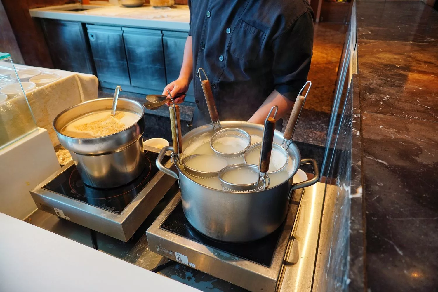 【花蓮飯店吃到飽】花蓮美侖大飯店綠苑西餐廳，爽吃牛排海鮮 3.5 小時，每人只要 800 元! @混血珊莎的奇幻旅程