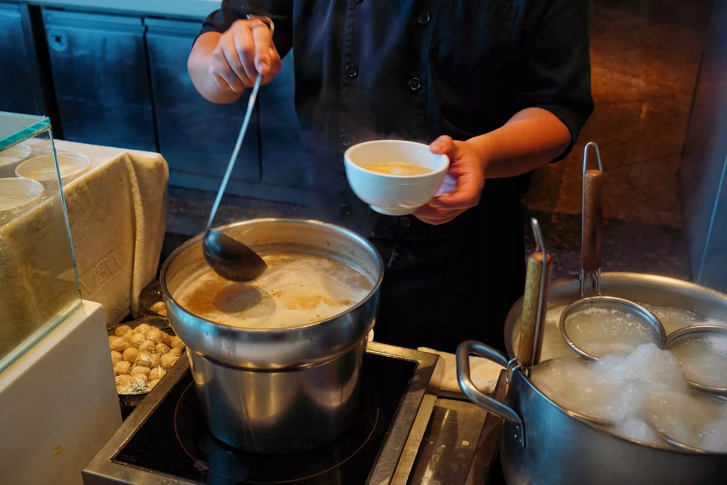 【花蓮飯店吃到飽】花蓮美侖大飯店綠苑西餐廳，爽吃牛排海鮮 3.5 小時，每人只要 800 元! @混血珊莎的奇幻旅程