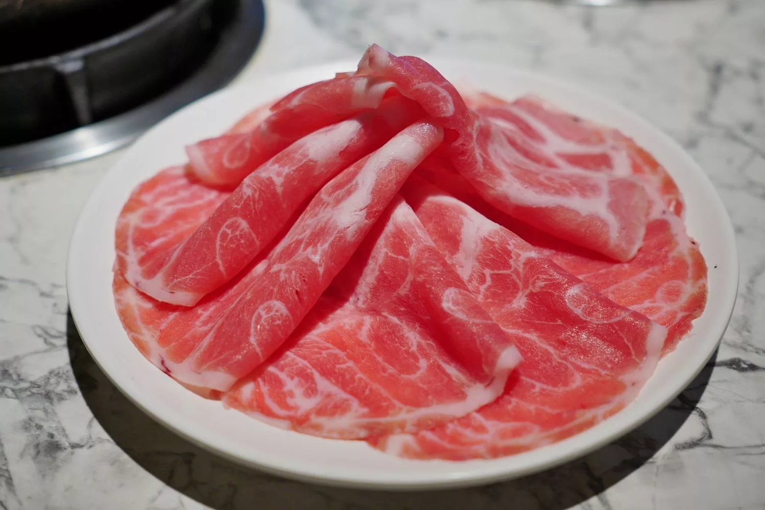 【霧峰火鍋】築崎相撲鍋物霧峰,平價火鍋只要$170起,自助吧無限吃到飽! @混血珊莎的奇幻旅程 【霧峰火鍋】築崎相撲鍋物霧峰,平價火鍋只要$170起,自助吧無限吃到飽! @混血珊莎的奇幻旅程