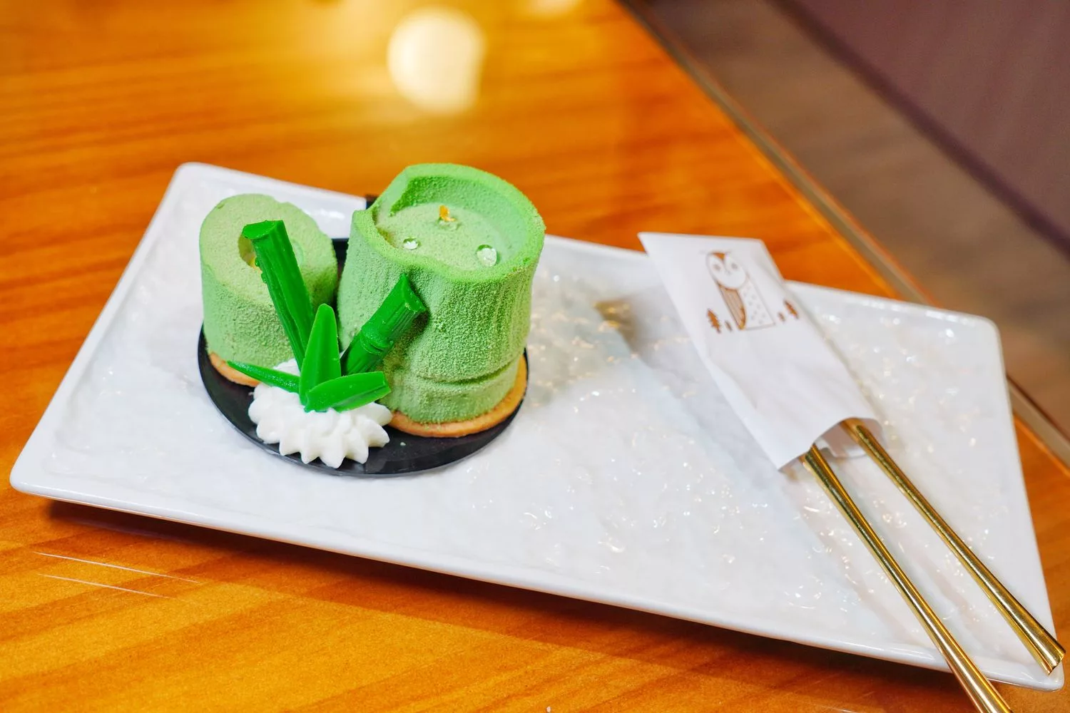 【岡山蛋糕】WOW的店,必吃招牌法式緞帶可頌,法國藍帶手工甜點跟飲品樣樣驚豔! @混血珊莎的奇幻旅程 【岡山蛋糕】WOW的店,必吃招牌法式緞帶可頌,法國藍帶手工甜點跟飲品樣樣驚豔! @混血珊莎的奇幻旅程