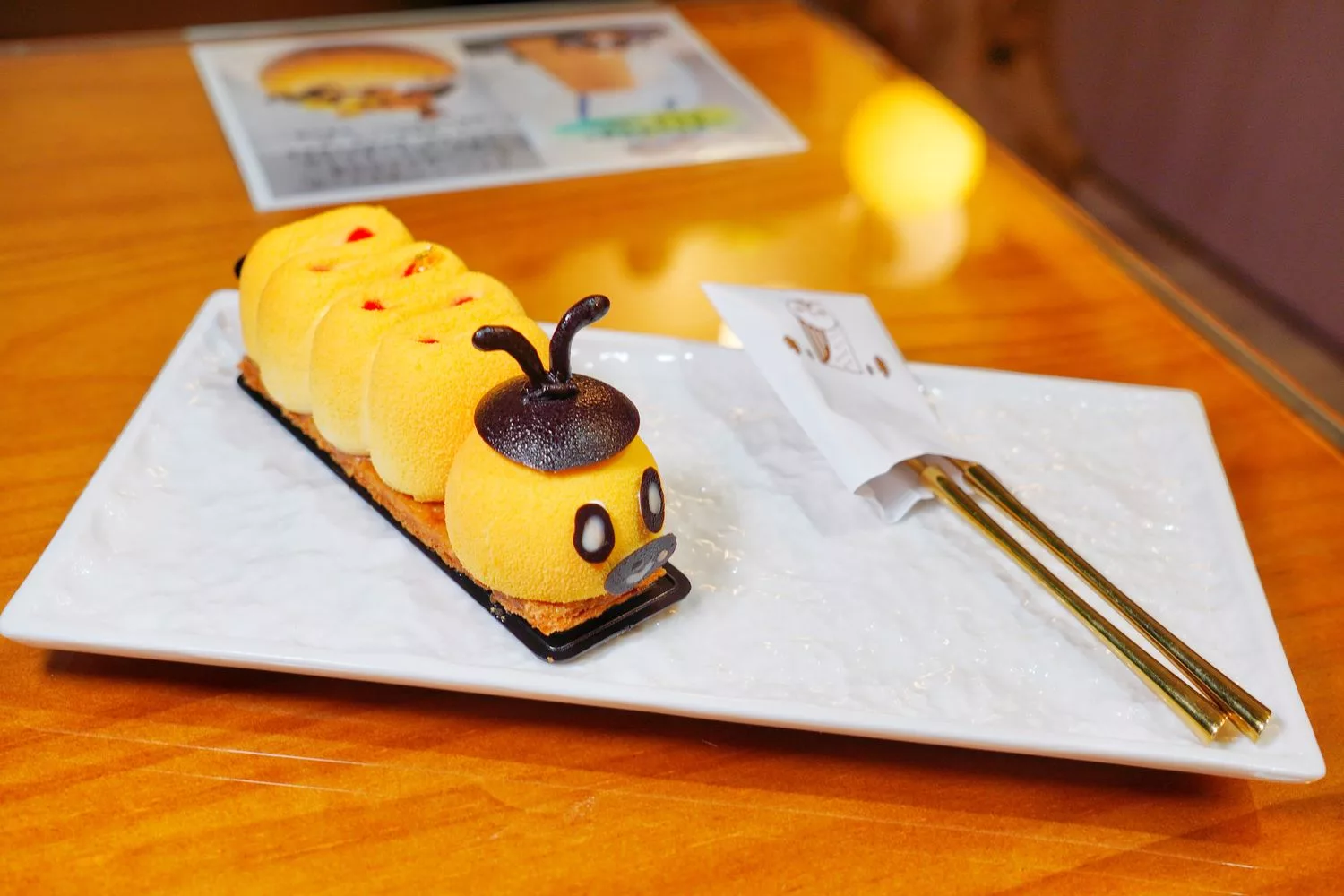 【岡山蛋糕】WOW的店,必吃招牌法式緞帶可頌,法國藍帶手工甜點跟飲品樣樣驚豔! @混血珊莎的奇幻旅程 【岡山蛋糕】WOW的店,必吃招牌法式緞帶可頌,法國藍帶手工甜點跟飲品樣樣驚豔! @混血珊莎的奇幻旅程