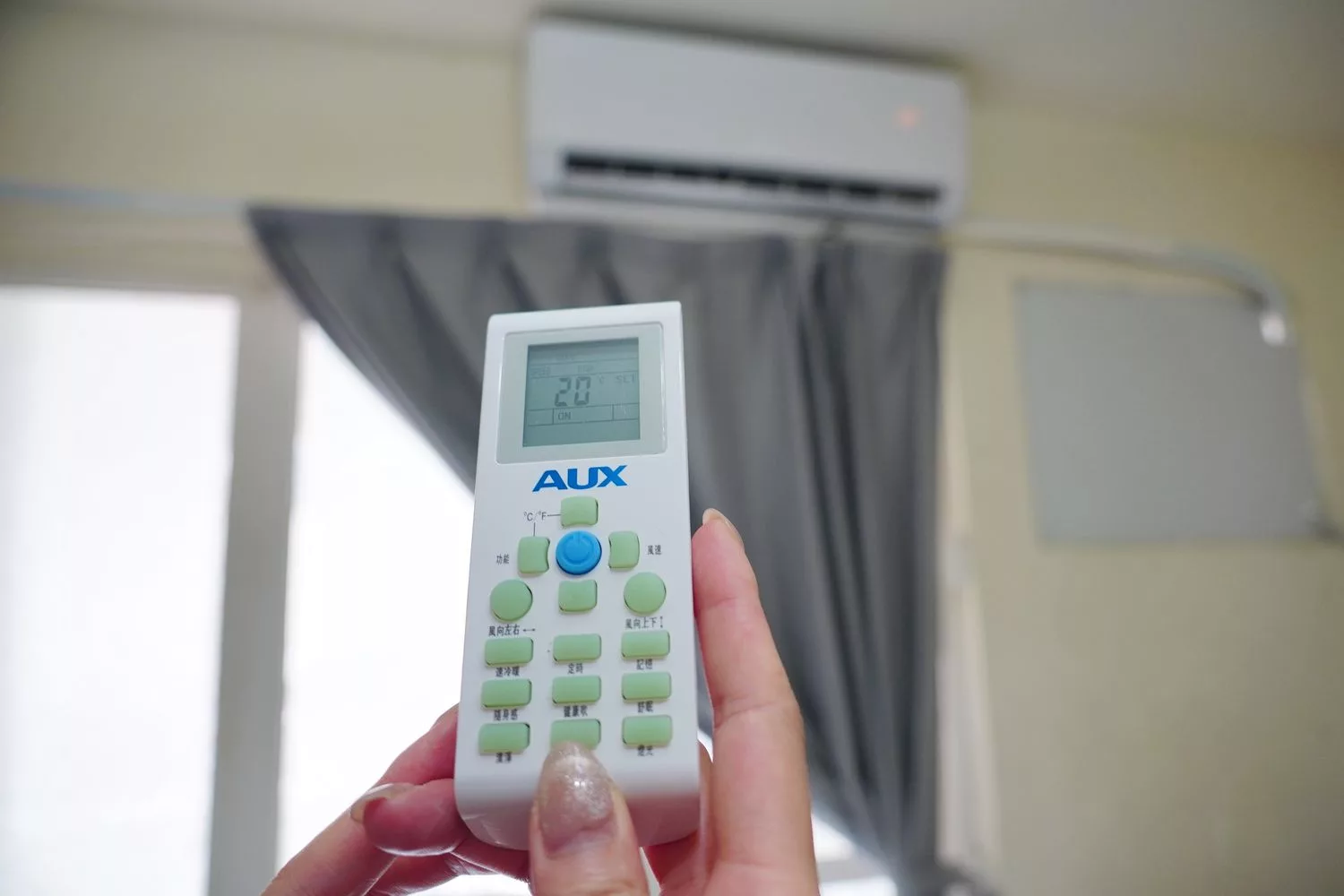 【冷氣機推薦】AUX台灣奥克斯空調，冷氣怎麼選? 5 大重點真人經驗分享! @混血珊莎的奇幻旅程
