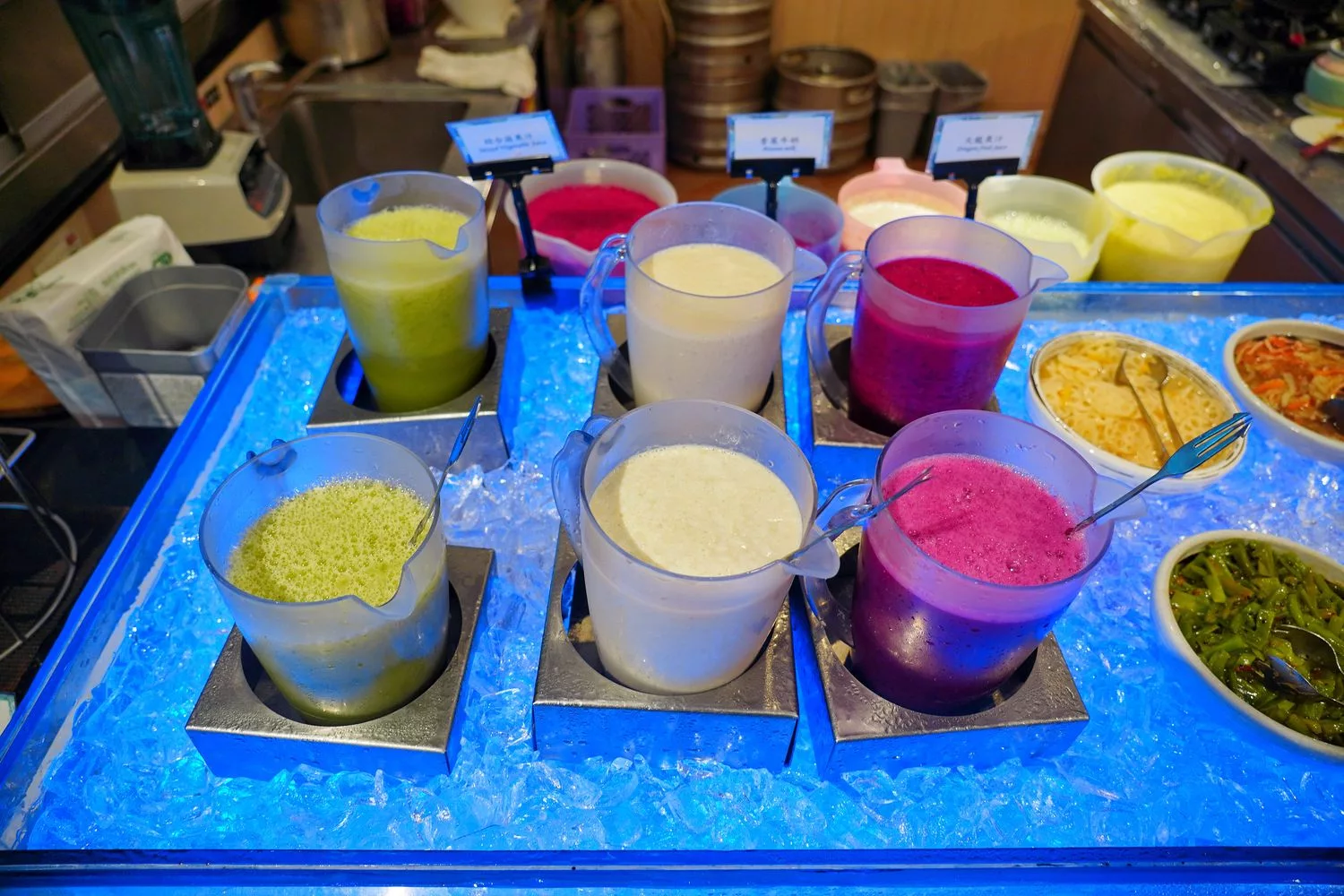 【墾丁凱撒早餐】現燙牛肉湯/現做歐姆蛋鬆餅，中西式餐點豐富又好吃! @混血珊莎的奇幻旅程
