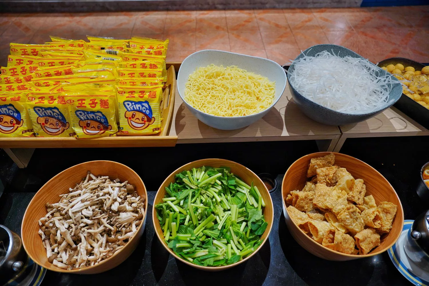 【墾丁凱撒早餐】現燙牛肉湯/現做歐姆蛋鬆餅，中西式餐點豐富又好吃! @混血珊莎的奇幻旅程