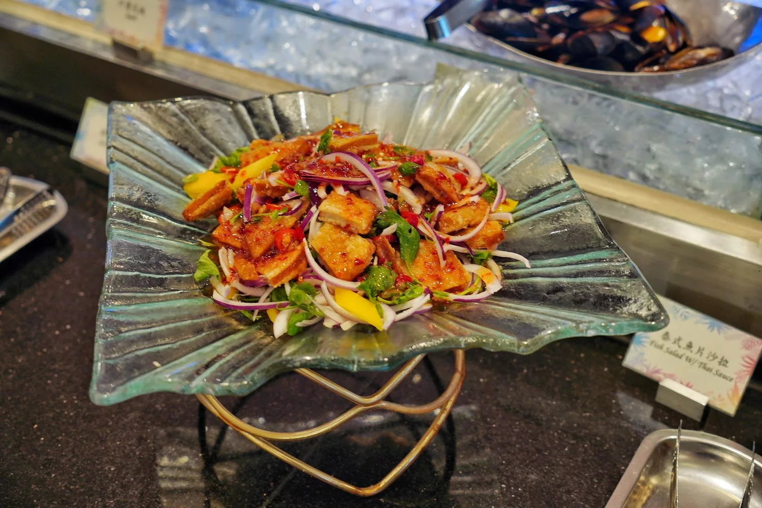 【墾丁凱撒自助餐】墾丁凱撒晚餐，屏東海鮮多國料理，海洋風餐廳賞絕美海景! @混血珊莎的奇幻旅程