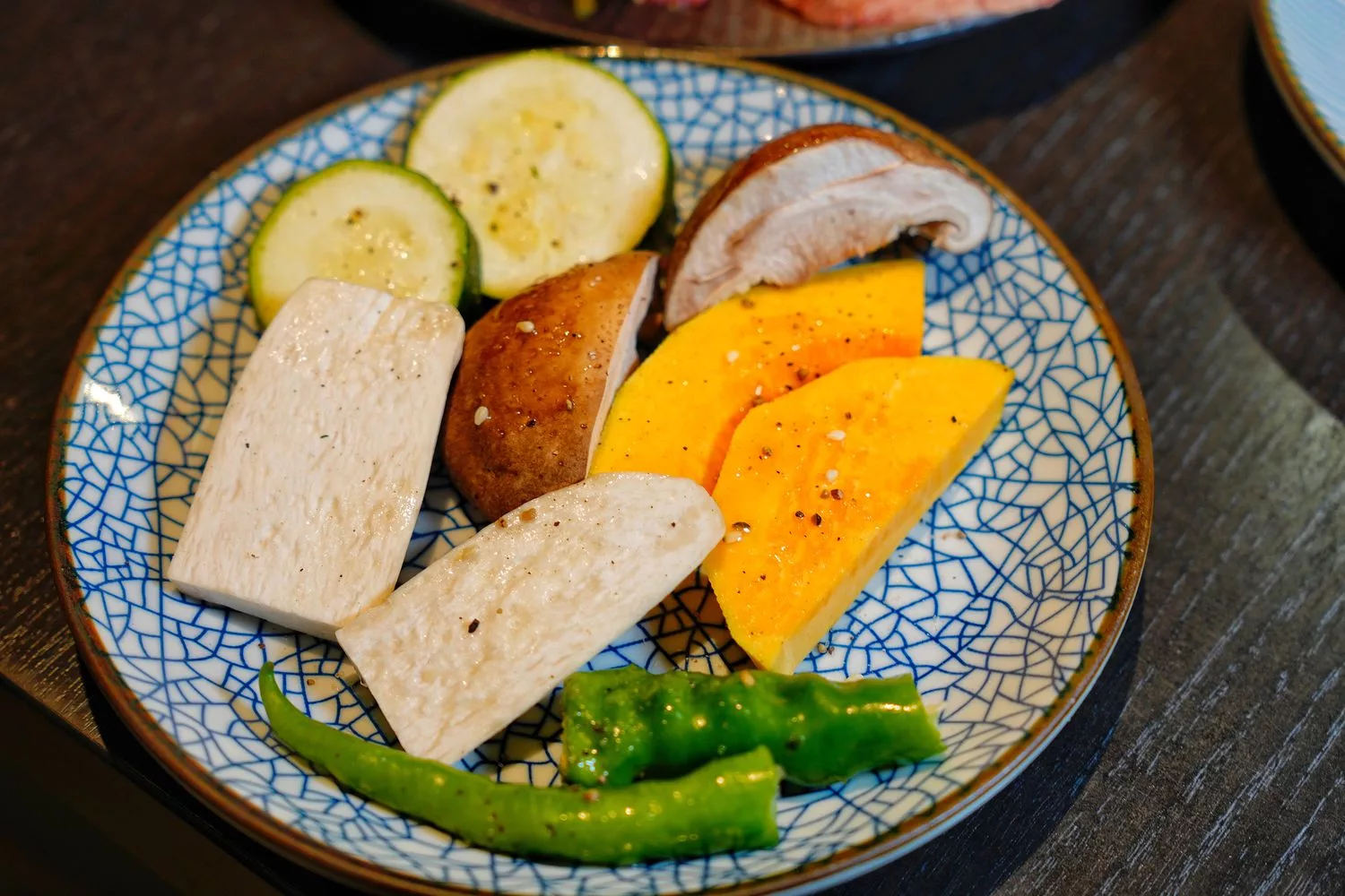 發肉燒肉餐酒，Google評價 4.9 顆星人氣推薦，慶生聚餐嗨不停! @混血珊莎的奇幻旅程
